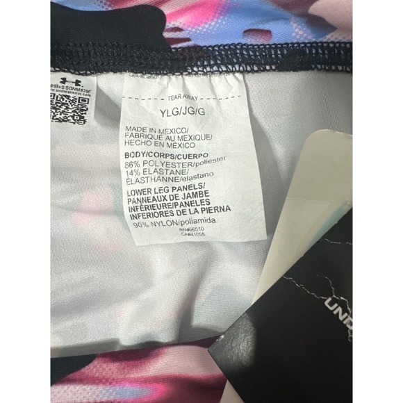 Under Armour Girl's‎ HeatGear Pink Camo Capri Leggings YLG Youth Activewear - Picture 7 of 7